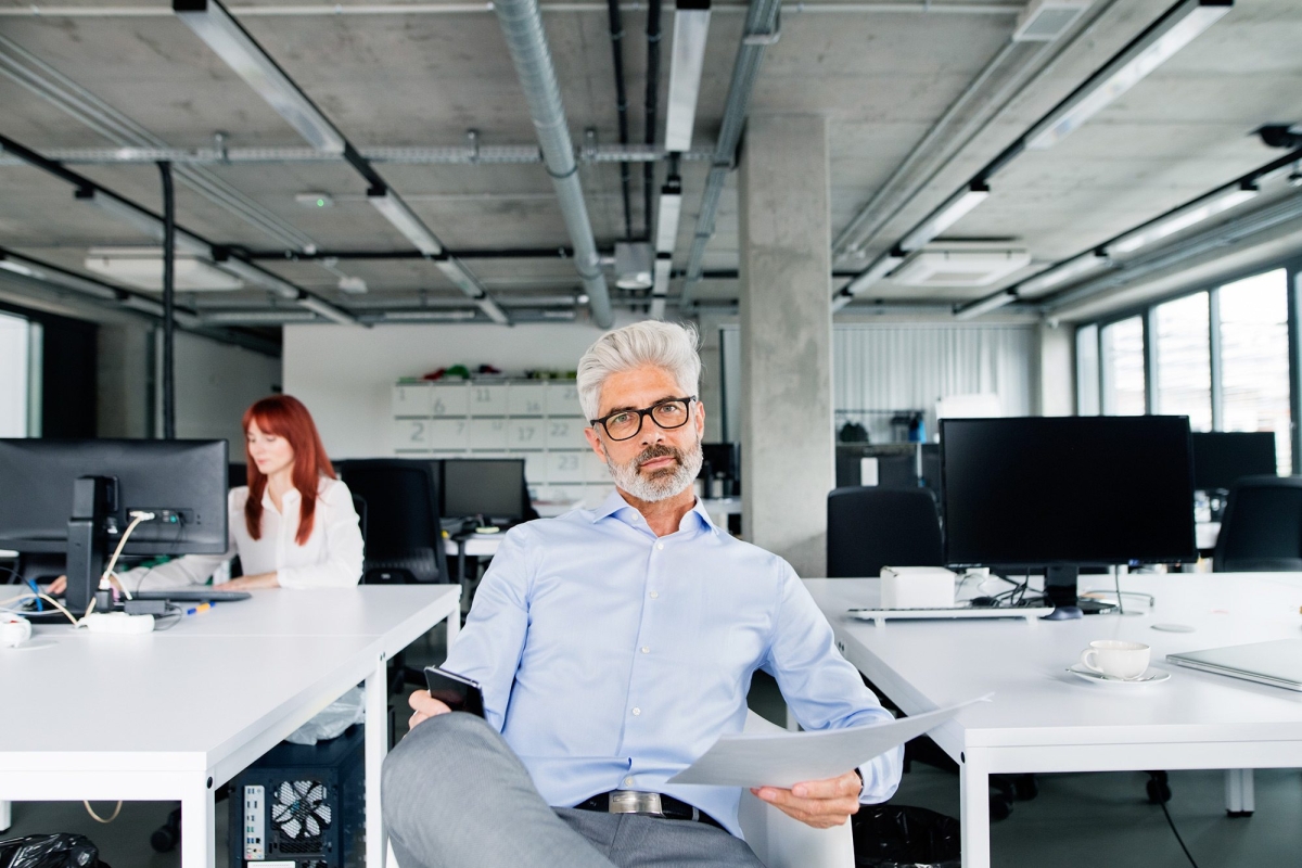 demo-attachment-35-two-business-people-in-the-office-working-PSUQY8T